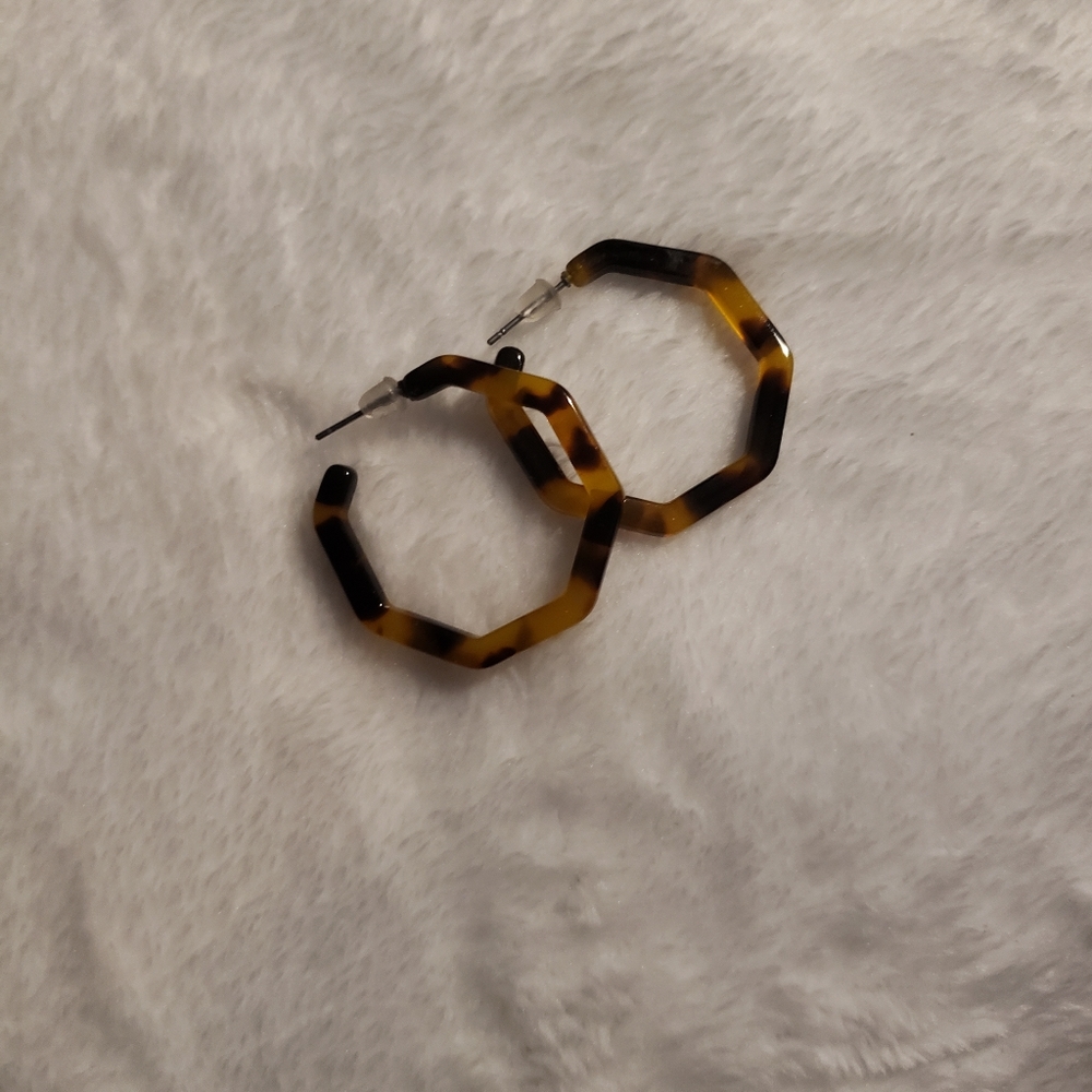 Tortoise shell earrings